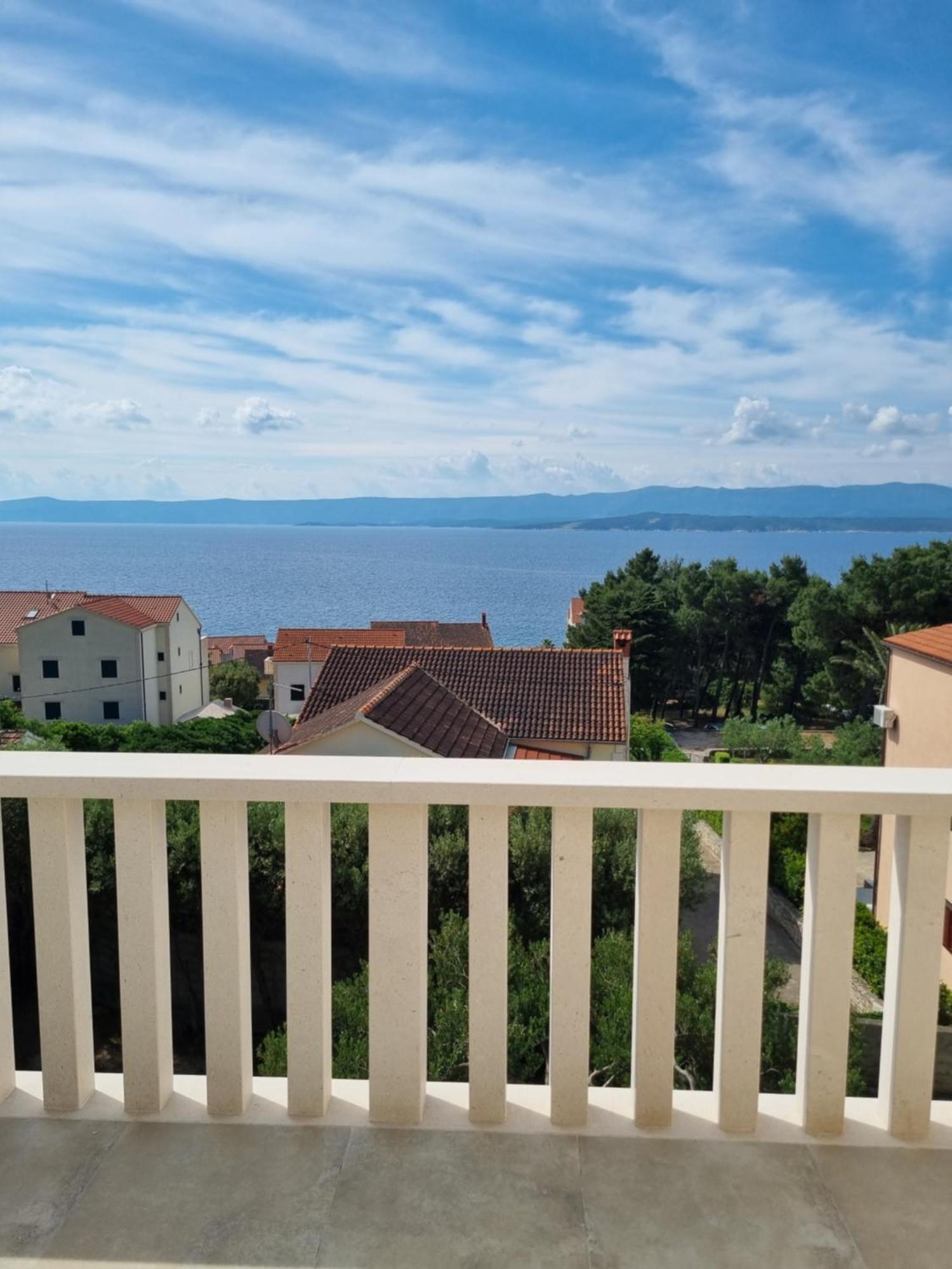 Villa Mila Bol Bagian luar foto